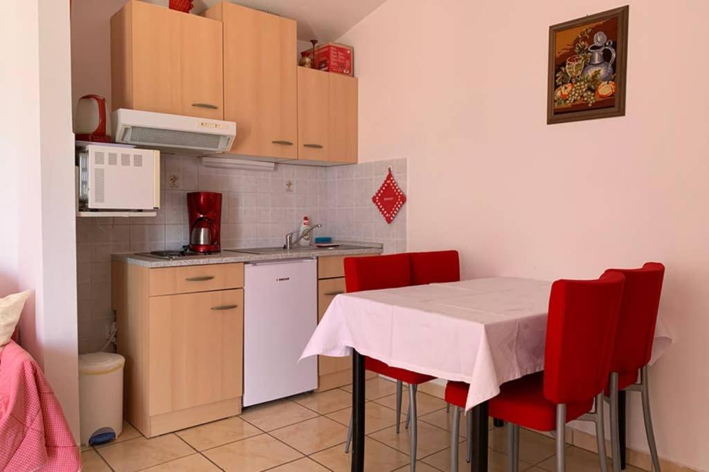 Apartment 4 With Pool And Amazing Sea View Lokva Rogoznica Exteriör bild
